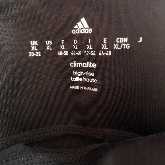 Adidas legging in XL - Picture 2 of 2
